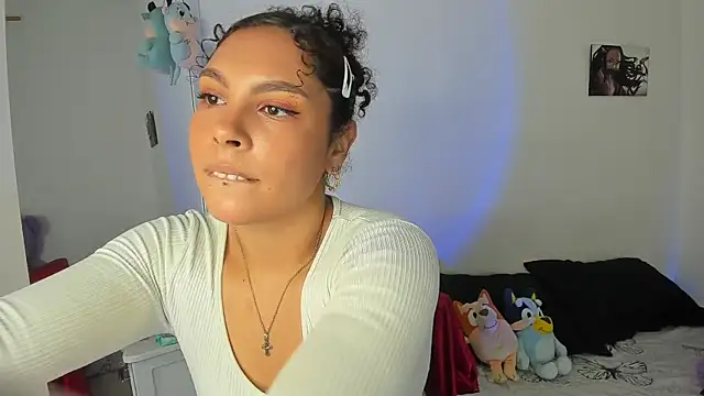 ViolettaMiller  online show from April 8, 1:12 pm