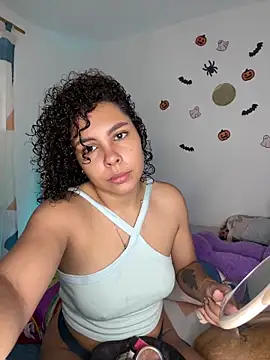 ViolettaMiller  online show from October 24, 1:10 pm