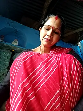 Snapshot of Jooli_xx chatting on December 15, 5:35 am Jooli xx online show from December 15, 5:35 am