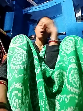 Snapshot of Jooli_xx chatting on November 2, 12:26 am Jooli xx online show from November 2, 12:26 am