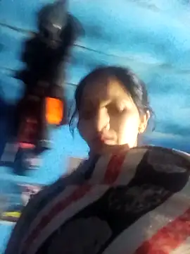 Snapshot of Jooli_xx chatting on November 27, 12:38 pm Jooli xx online show from November 27, 12:38 pm