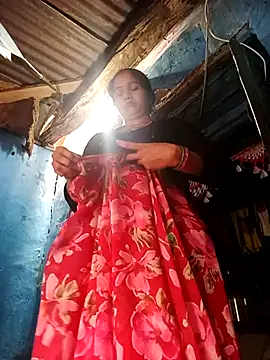 Jooli xx online show from April 9, 4:25 am