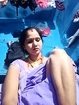 Jooli xx online show from April 25, 2:58 pm