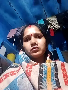 Snapshot of Jooli_xx chatting on December 4, 2:05 pm Jooli xx online show from December 4, 2:05 pm