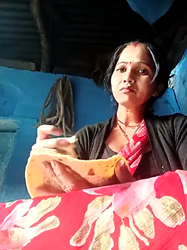 Jooli xx online show from March 24, 1:27 am