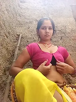 Jooli xx online show from May 26, 3:48 am