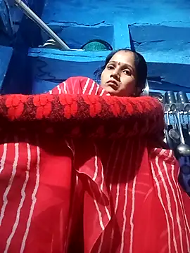 Snapshot of Jooli_xx chatting on November 25, 12:49 pm Jooli xx online show from November 25, 12:49 pm