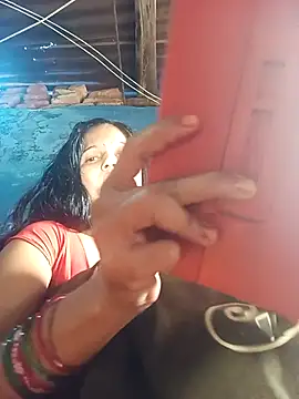 Snapshot of Jooli_xx chatting on November 3, 4:39 am Jooli xx online show from November 3, 4:39 am