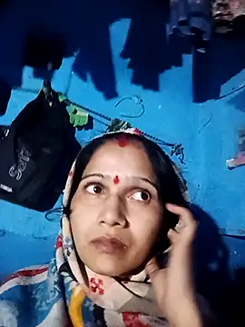 Snapshot of Jooli_xx chatting on November 15, 1:59 pm Jooli xx online show from November 15, 1:59 pm