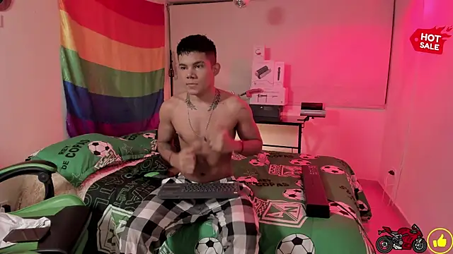 Snapshot of Jack_castell chatting on November 25, 12:11 am Jack castell online show from November 25, 12:11 am