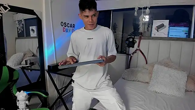 Jack castell online show from March 24, 11:38 pm