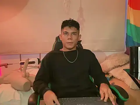 Jack castell online show from February 10, 11:15 pm