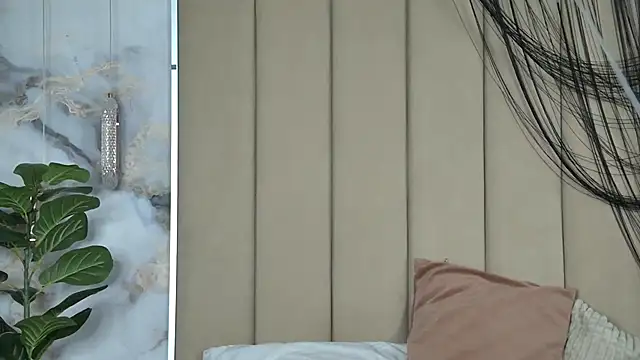 LilithAmory online show from November 4, 8:34 pm