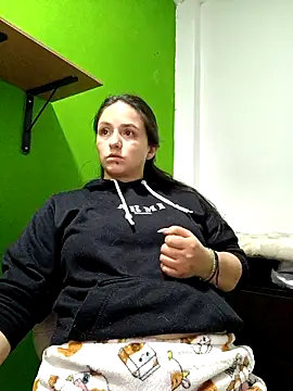 Snapshot of kate_rosse02 chatting on February 11, 8:47 am kate rosse02 online show from February 11, 8:47 am