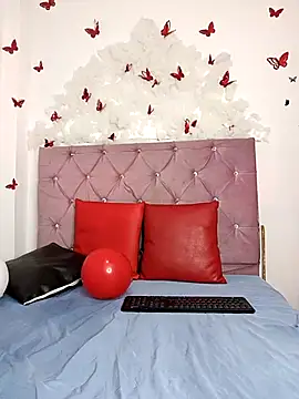 Snapshot of kate_rosse02 chatting on September 21, 10:37 pm kate rosse02 online show from September 21, 10:37 pm