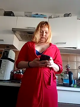 LiluLiluLilu online show from March 7, 7:48 am