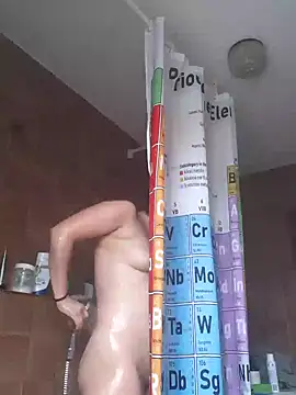 LiluLiluLilu online show from October 22, 8:14 am