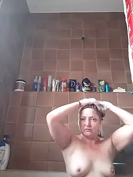 LiluLiluLilu online show from October 4, 6:37 am