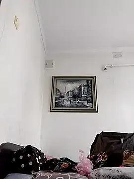 LiluLiluLilu online show from September 19, 6:17 am