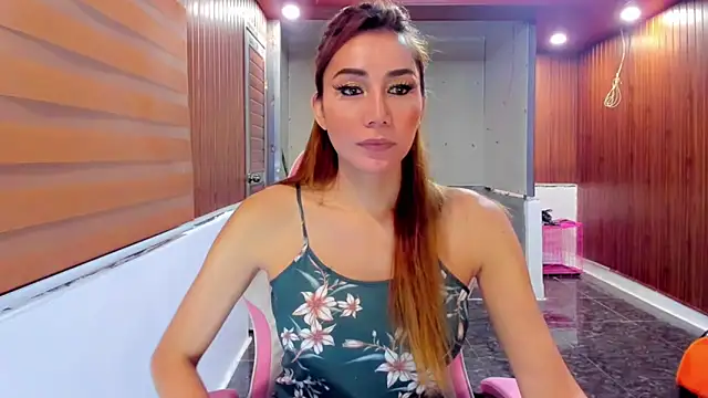 imallyoures69 online show from February 14, 12:38 pm