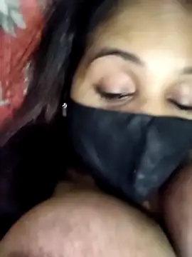 Snapshot of V-hot-swiet chatting on September 26, 12:28 am V-hot-swiet online show from September 26, 12:28 am