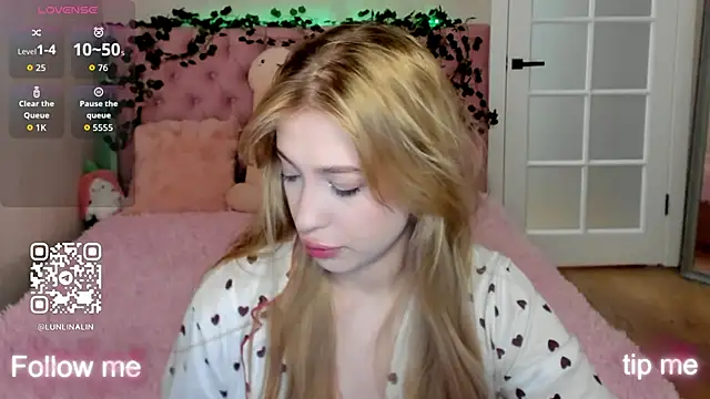 LightStar 18 online show from November 27, 3:23 pm