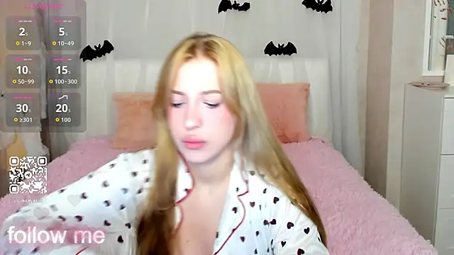 LightStar 18 online show from November 2, 9:03 am