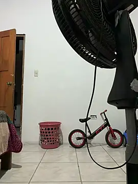 FERNANDA89 online show from February 13, 8:47 am