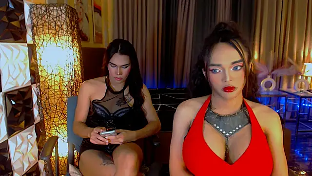 BigCockKharlaTS online show from November 9, 6:23 pm