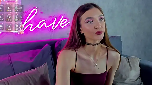 Alisha Green online show from October 30, 9:18 am