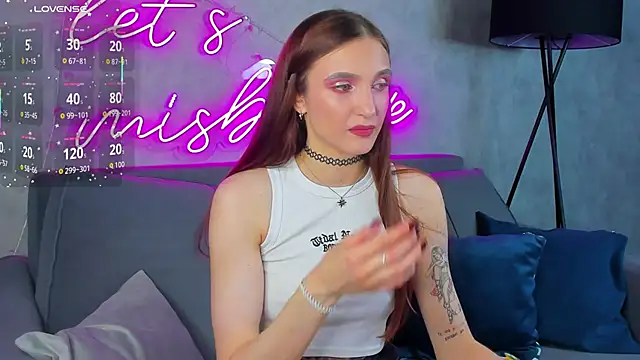 Alisha Green online show from June 8, 9:21 am