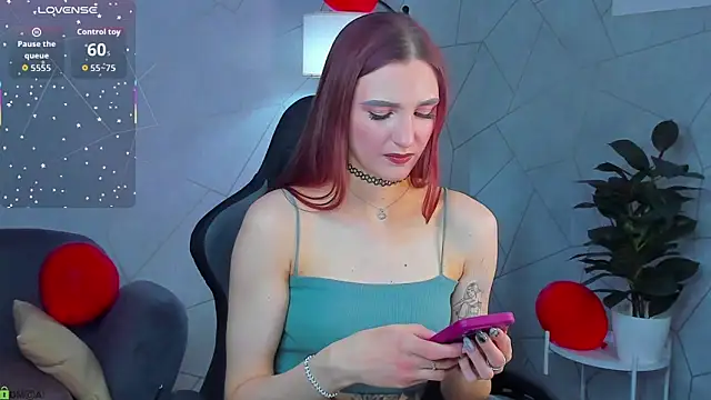 Alisha Green online show from February 23, 9:32 am