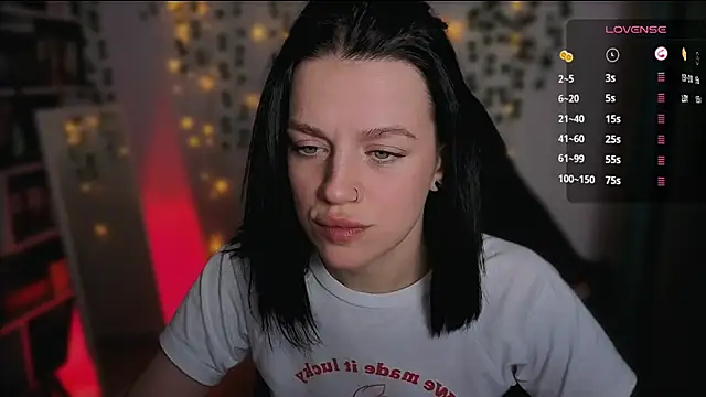 Snapshot of raspberry__girl_ chatting on October 8, 9:48 pm raspberry girl online show from October 8, 9:48 pm
