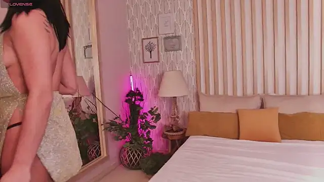 SandraSilver online show from October 22, 6:07 pm