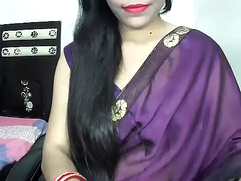 Snapshot of Lalita_thakur chatting on September 23, 3:41 pm Lalita thakur online show from September 23, 3:41 pm