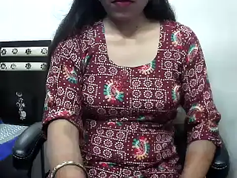 Snapshot of Lalita_thakur chatting on October 9, 3:34 pm Lalita thakur online show from October 9, 3:34 pm