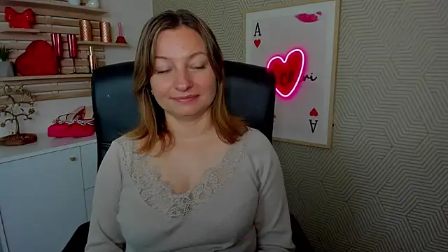 angelaSamt online show from June 17, 5:29 am