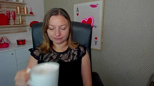 angelaSamt online show from July 6, 5:36 am