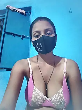 Snapshot of posewith chatting on September 12, 9:03 pm posewith online show from September 12, 9:03 pm