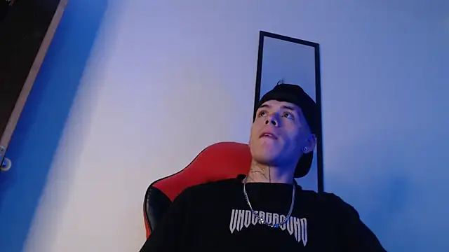 Anhonymus  online show from September 10, 4:22 am