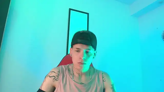 Anhonymus  online show from September 19, 3:54 am