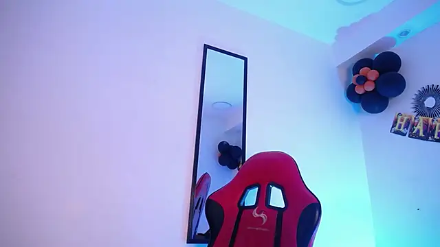 Anhonymus  online show from November 3, 3:56 am