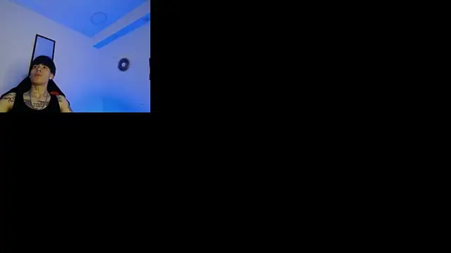 Anhonymus  online show from November 7, 4:06 am