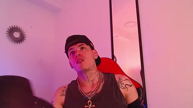 Anhonymus  online show from October 2, 3:43 am