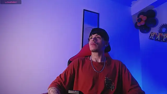 Anhonymus  online show from October 13, 3:41 am