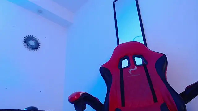 Anhonymus  online show from September 27, 4:13 pm