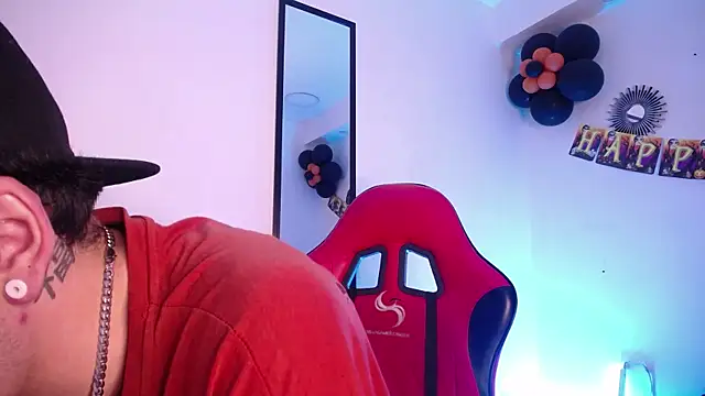 Anhonymus  online show from October 24, 4:11 am