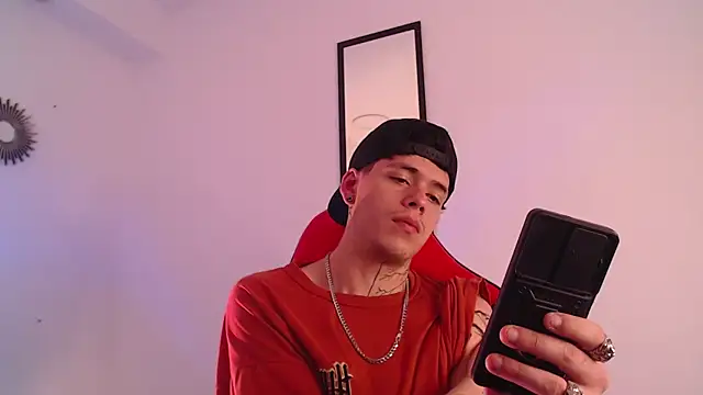 Anhonymus  online show from September 27, 4:07 am