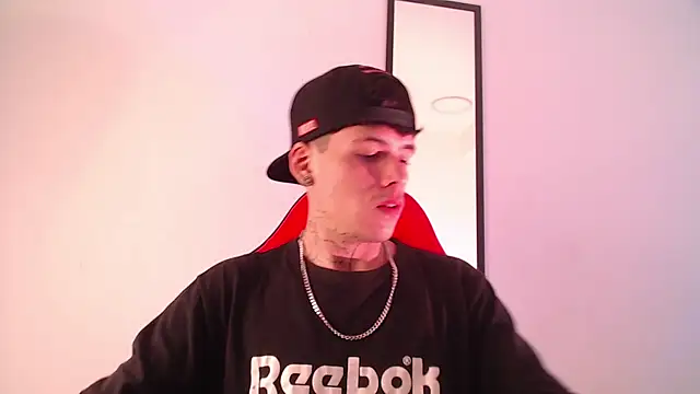 Anhonymus  online show from September 24, 1:28 pm