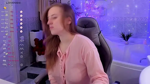 Alice Cire online show from February 2, 3:38 am